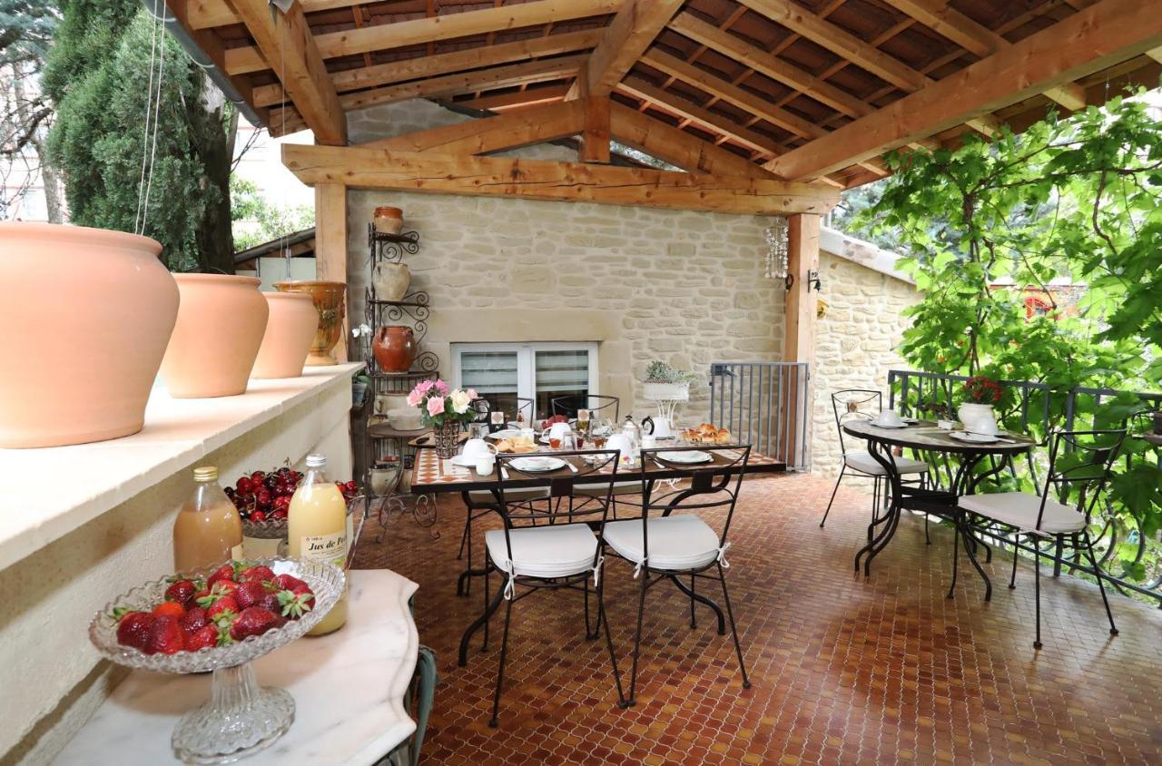 Maison D'Hotes Et Roulotte" Le 6 Bis" Romans-sur-Isere Ngoại thất bức ảnh